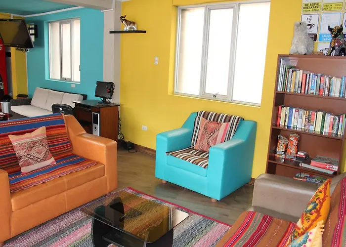 Cuscopackers Hostels